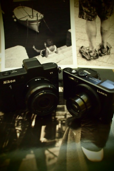 Nikon 1 V1 und Lumix LF1